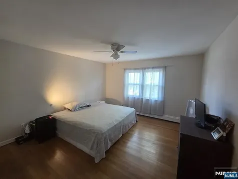 360 New York Avenue Lyndhurst NJ 07071