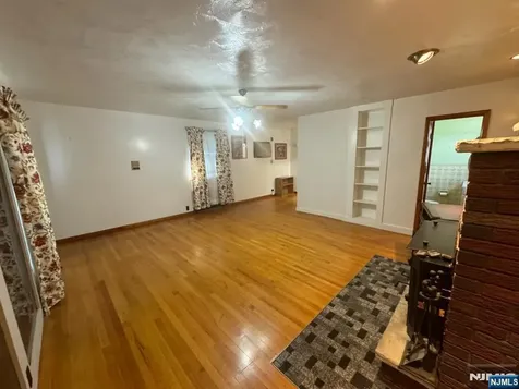 330 Stuyvesant Avenue Lyndhurst NJ 07071