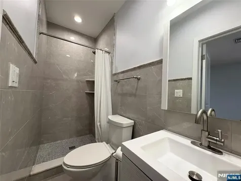 11 Holland Avenue Demarest NJ 07627