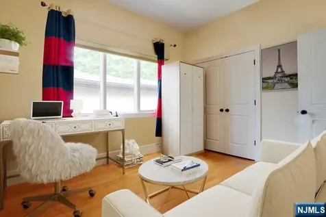 415 Westview Place Fort Lee NJ 07024