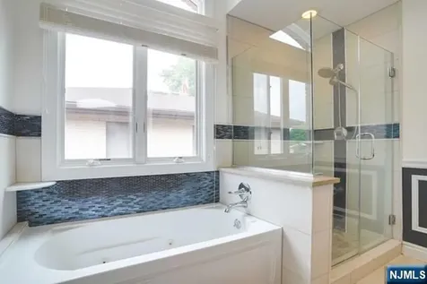 415 Westview Place Fort Lee NJ 07024