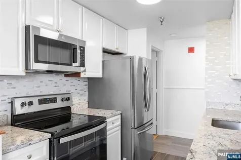 100 Old Palisade Road Fort Lee NJ 07024