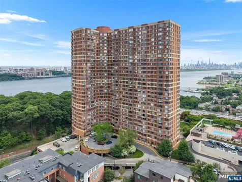 100 Old Palisade Road Fort Lee NJ 07024