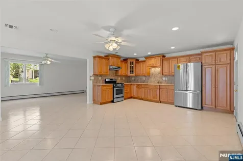 499 Morse Avenue Ridgefield NJ 07657
