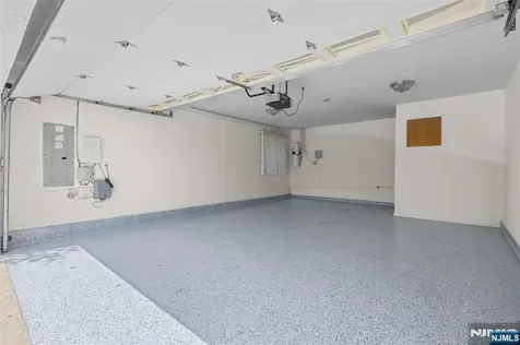 499 Morse Avenue Ridgefield NJ 07657