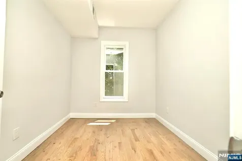 480 Bergen Avenue Jersey City NJ 07304