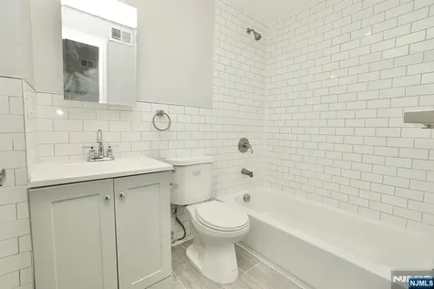 480 Bergen Avenue Jersey City NJ 07304