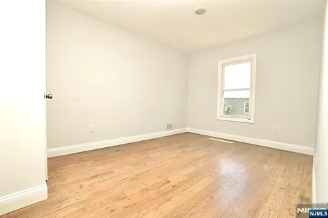 480 Bergen Avenue Jersey City NJ 07304