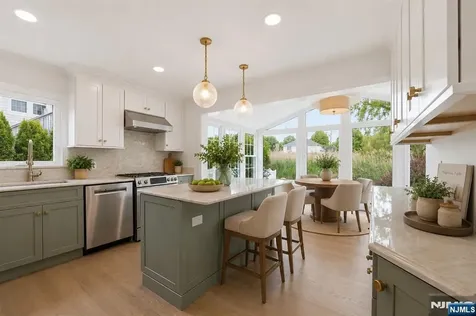 508 Tether Lane Paramus NJ 07652