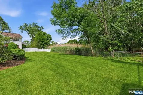 508 Tether Lane Paramus NJ 07652