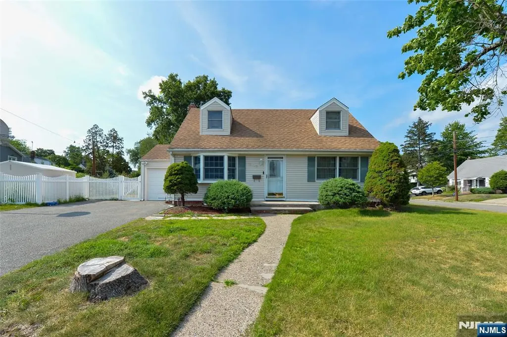 32-09 Heywood Avenue Fair Lawn NJ 07410