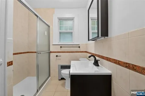 135 Rockwood Place Englewood NJ 07631