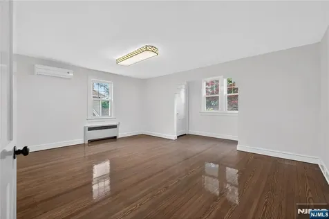 135 Rockwood Place Englewood NJ 07631