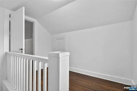 135 Rockwood Place Englewood NJ 07631