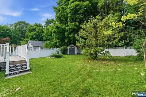 135 Rockwood Place Englewood NJ 07631