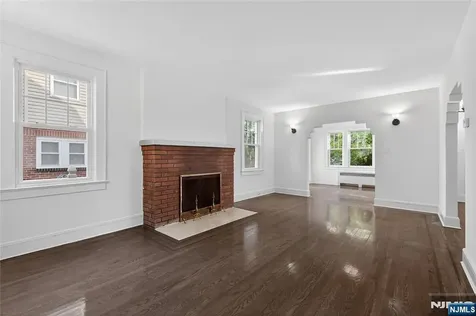 135 Rockwood Place Englewood NJ 07631