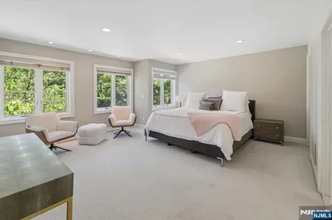 10 Old Quarry Road Englewood NJ 07631