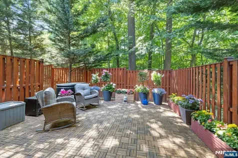 10 Old Quarry Road Englewood NJ 07631