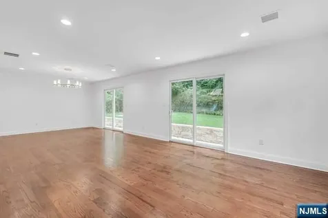 235 Dwight Place Englewood NJ 07631