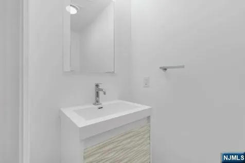 235 Dwight Place Englewood NJ 07631