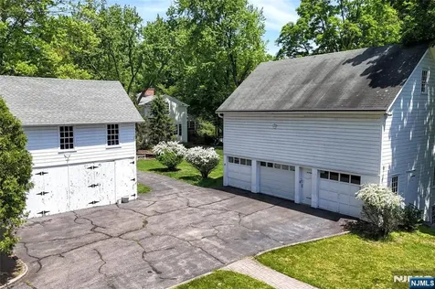 584 W Saddle River Road Upper Saddle River NJ 07458