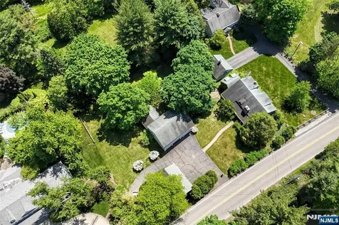 584 W Saddle River Road Upper Saddle River NJ 07458
