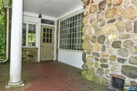 584 W Saddle River Road Upper Saddle River NJ 07458