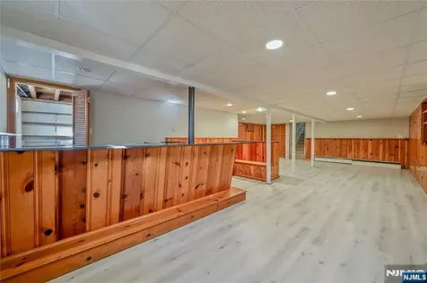 16 Glen Place Old Tappan NJ 07675