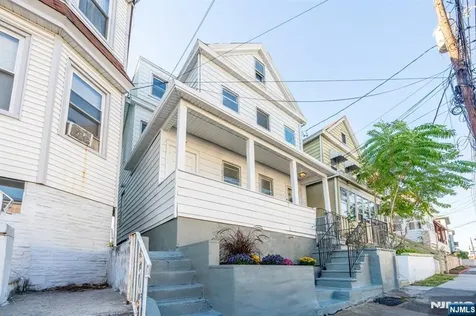 446 24th Street Paterson NJ 07514