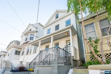 446 24th Street Paterson NJ 07514