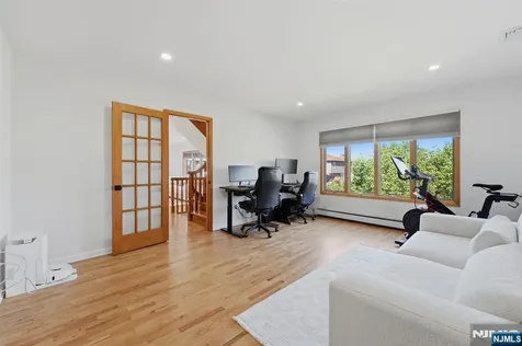 54 William Street North Arlington NJ 07031