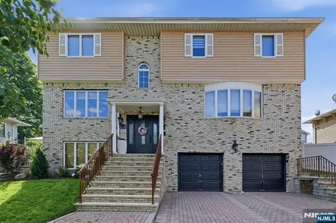 54 William Street North Arlington NJ 07031