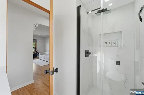 54 William Street North Arlington NJ 07031