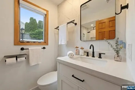 54 William Street North Arlington NJ 07031