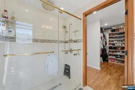 54 William Street North Arlington NJ 07031
