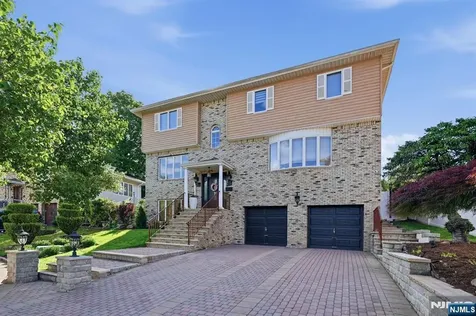 54 William Street North Arlington NJ 07031