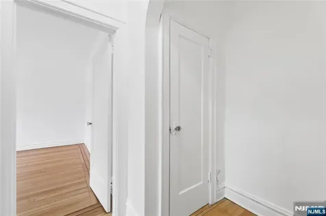 303 Hamilton Place Hackensack NJ 07601