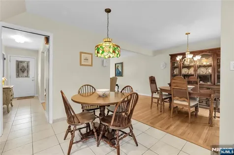 23 Ridge Court Cedar Grove NJ 07009
