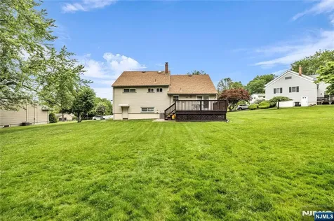 23 Ridge Court Cedar Grove NJ 07009