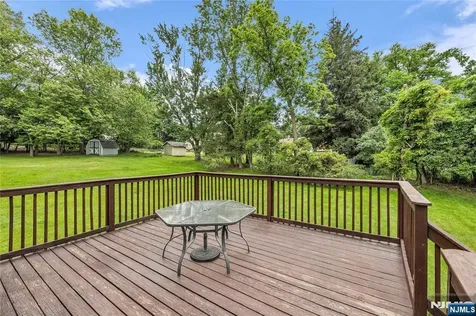 23 Ridge Court Cedar Grove NJ 07009