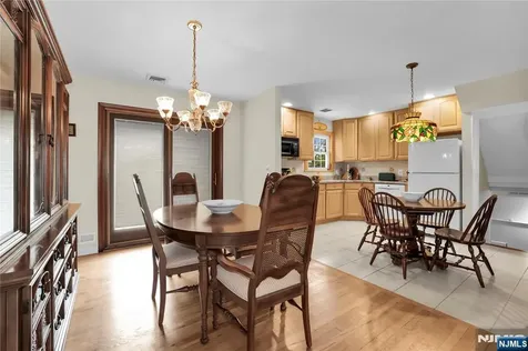 23 Ridge Court Cedar Grove NJ 07009