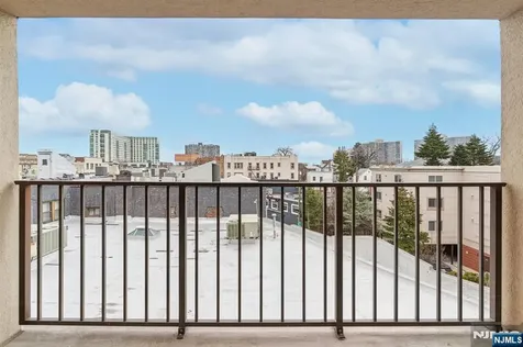 610 Anderson Avenue Cliffside Park NJ 07010