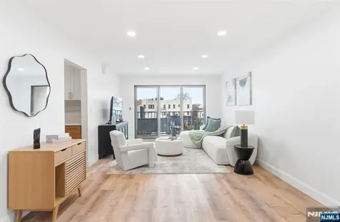 610 Anderson Avenue Cliffside Park NJ 07010