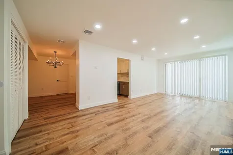 610 Anderson Avenue Cliffside Park NJ 07010