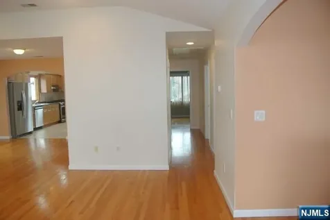 69 Summit Avenue Elmwood Park NJ 07407