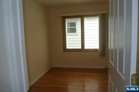 69 Summit Avenue Elmwood Park NJ 07407