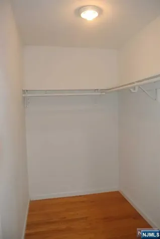 69 Summit Avenue Elmwood Park NJ 07407