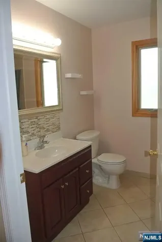 69 Summit Avenue Elmwood Park NJ 07407