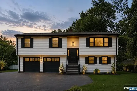 415 Goffle Road Wyckoff NJ 07481