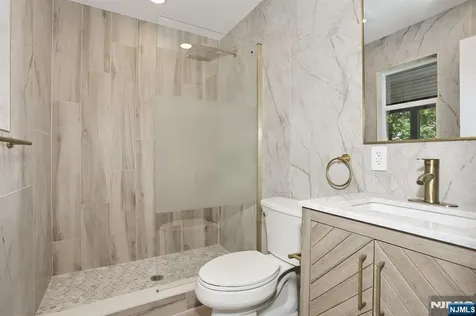 415 Goffle Road Wyckoff NJ 07481